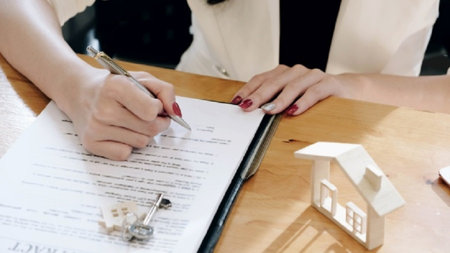 Contract for the sale of property rights to real estate