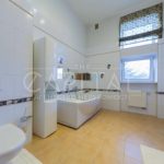 Продаж будинку 679м², 20 соток, Козин | 20