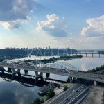 Продаж 3 кімн. квартири по вул. Дніпровська наб. | 2