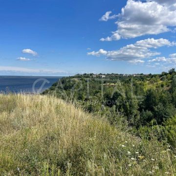 Sale of land plots in Novi Petrivtsi