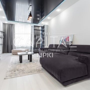 Rent 3 rooms Apartments on the street Dragomirova 16