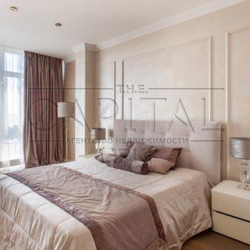 Rent 2 rooms Apartments on the street Dragomirova 16