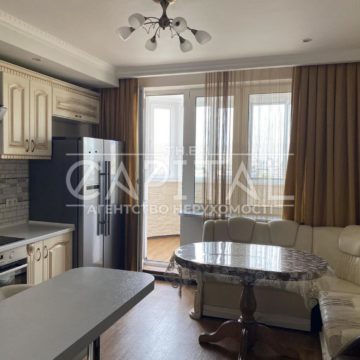 Sale 4 rooms Apartments on the street Malinovsky Marshal 4B