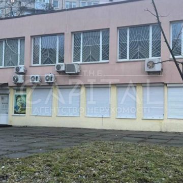 Продаж комерційної нерухомості по вул. Василия Порика, 160 м²