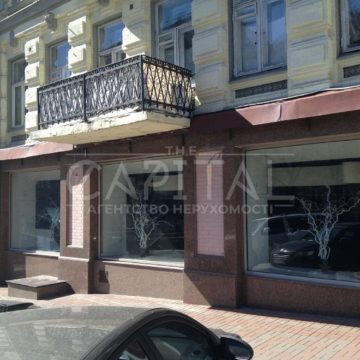 Продаж комерційної нерухомості по вул. Антоновича, 491 м²