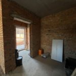 Продаж комерційної нерухомості по вул. Мальовнича, 178.9 м² | 2