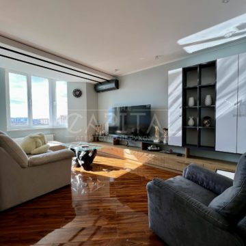 Sale 3 rooms Apartments on the street Zelena 14