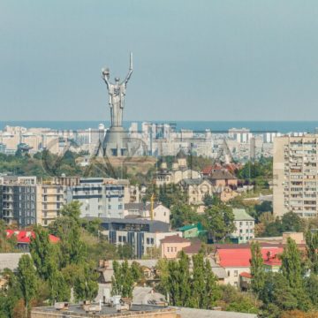 Продаж комерційної нерухомості по вул. Андрія Верхогляда, 82 м²