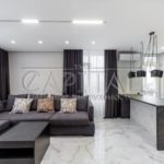 Продаж 2 кімн. квартири по вул. Комарова Космонавта 11 | 3