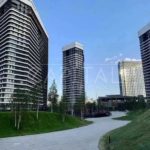 Продаж 2 кімн. квартири по вул. Дніпровська наб. | 25