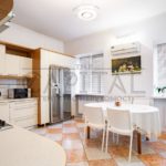 Оренда будинку 328м², 10 соток, Київ | 5