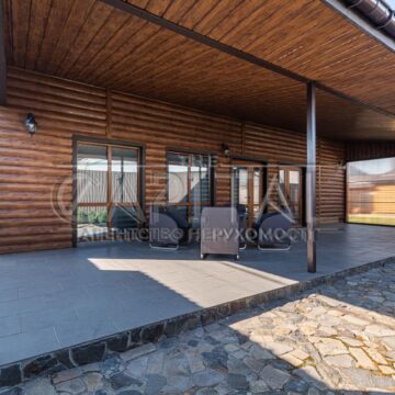 Продаж комерційної нерухомості по вул. Березова, 753 м²