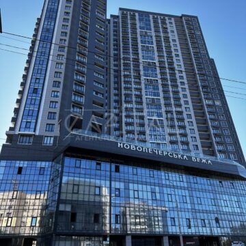 Продаж 2 кімн. квартири по вул. Михайла Бойчука 41