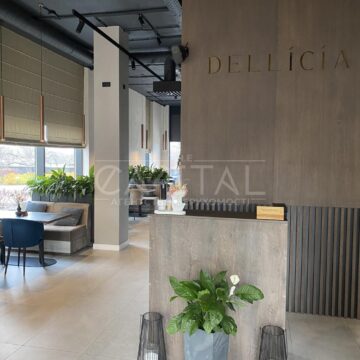Продаж комерційної нерухомості по вул. Зарічна, 150 м²