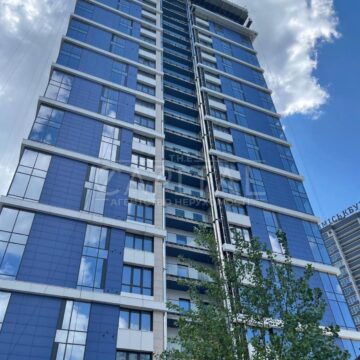 Продаж 3 кімн. квартири по вул. Звіринецька 72