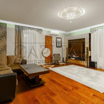 Продаж 3 кімн. квартири по вул. Григоренка Петра 23