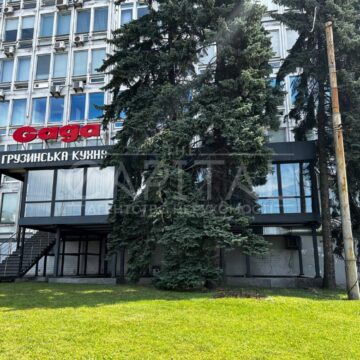 Продаж комерційної нерухомості по вул. Василя Липківського (раніше Урицького), 511 м²
