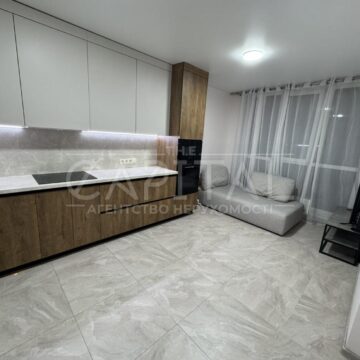 Продаж 2 кімн. квартири по вул. Центральна 21