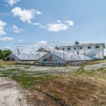 Продаж комерційної нерухомості по вул. Жовтнева, 1500 м² | 2