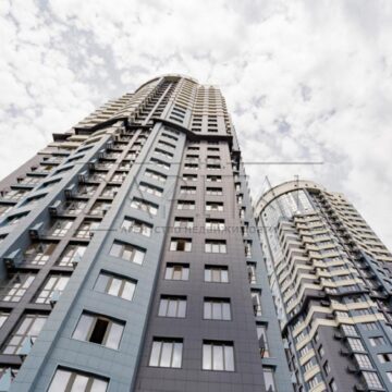 Продаж 3 кімн. квартири по вул. Микільсько-Слобідська 3а