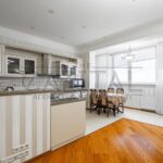Продаж 3 кімн. квартири по вул. Коновальця Євгена 44а | 1