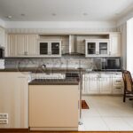 Продаж 3 кімн. квартири по вул. Коновальця Євгена 44а | 2