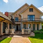 Продаж будинку 1099м², 20 соток, Козин | 1
