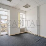Оренда комерційної нерухомості по вул. Ярославів Вал, 153 м² | 3