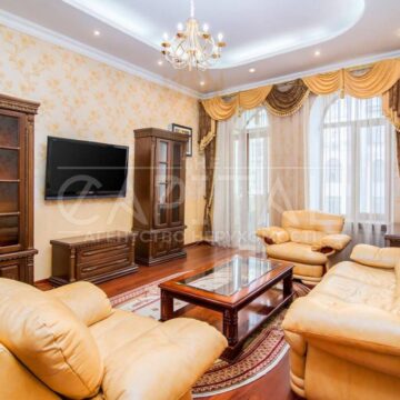 Продаж 2 кімн. квартири по вул. Саксаганського 43