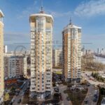 Продаж 4 кімн. квартири по вул. Окіпної Раїси 18 | 19