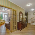 Продаж 5 кімн. квартири по вул. Степана Рудницького 5а | 1