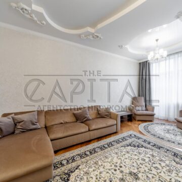 Продаж 3 кімн. квартири по вул. Дмитрівська 66А