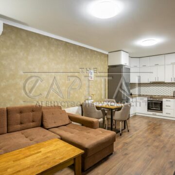 Продаж 1 кімн. квартири по вул. Зарічна 3