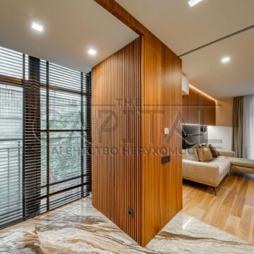 Продаж 2 кімн. квартири по вул. Золотоустівська 30а