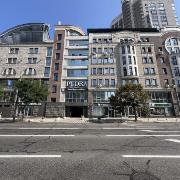 Продаж комерційної нерухомості по вул. Саксаганського, 229 м²