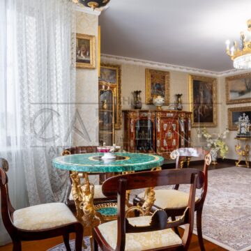 Продаж 3 кімн. квартири по вул. Старонаводницька 4-В