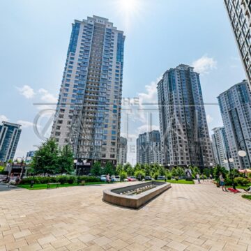 Продаж 7 кімн. квартири по вул. Андрія Верхогляда черга 7 буд 3