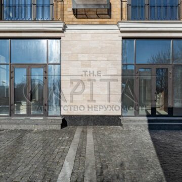 Продаж комерційної нерухомості по вул. Лук'яновський, 78.4 м²