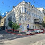 Оренда комерційної нерухомості по вул. Мала Житомирська, 208 м² | 1