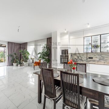 Оренда будинку 238м², 15 соток, Гатне