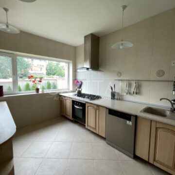 House for rent, 450 m², 10 acres, Kyiv