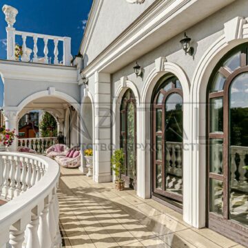 Оренда будинку 600м², 2 соток, Київ