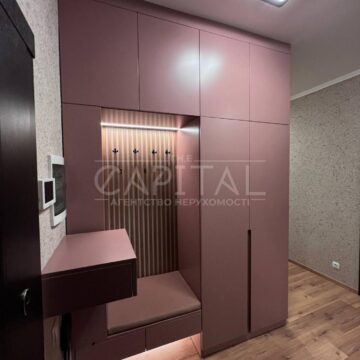 Продаж 3 кімн. квартири по вул. Василя Тютюнника 37/1