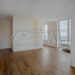 Продаж 3 кімн. квартири по вул. Дніпровська наб. 18 | 1