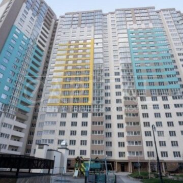 Продаж 3 кімн. квартири по вул. Заболотного Академіка 15
