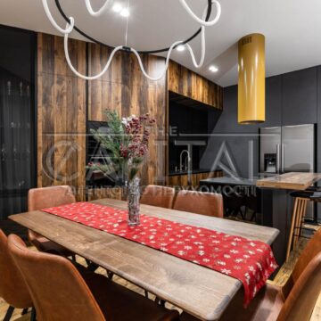Продаж 3 кімн. квартири по вул. Лабораторний 7