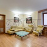 Продаж 3 кімн. квартири по вул. Хрещатик 4 | 1
