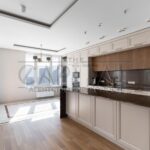 Продаж 3 кімн. квартири по вул. Дніпровська наб. 20б | 3