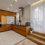 Продаж 4 кімн. квартири по вул. Василя Тютюнника | 4
