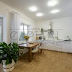 Продаж будинку 210м², 8 соток, Вишеньки | 2